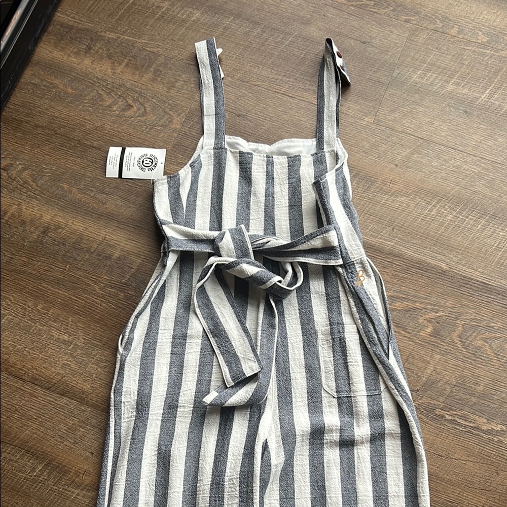 Birdwell Britches Everyday Textured Jumpsuit - Picture 8 of 14